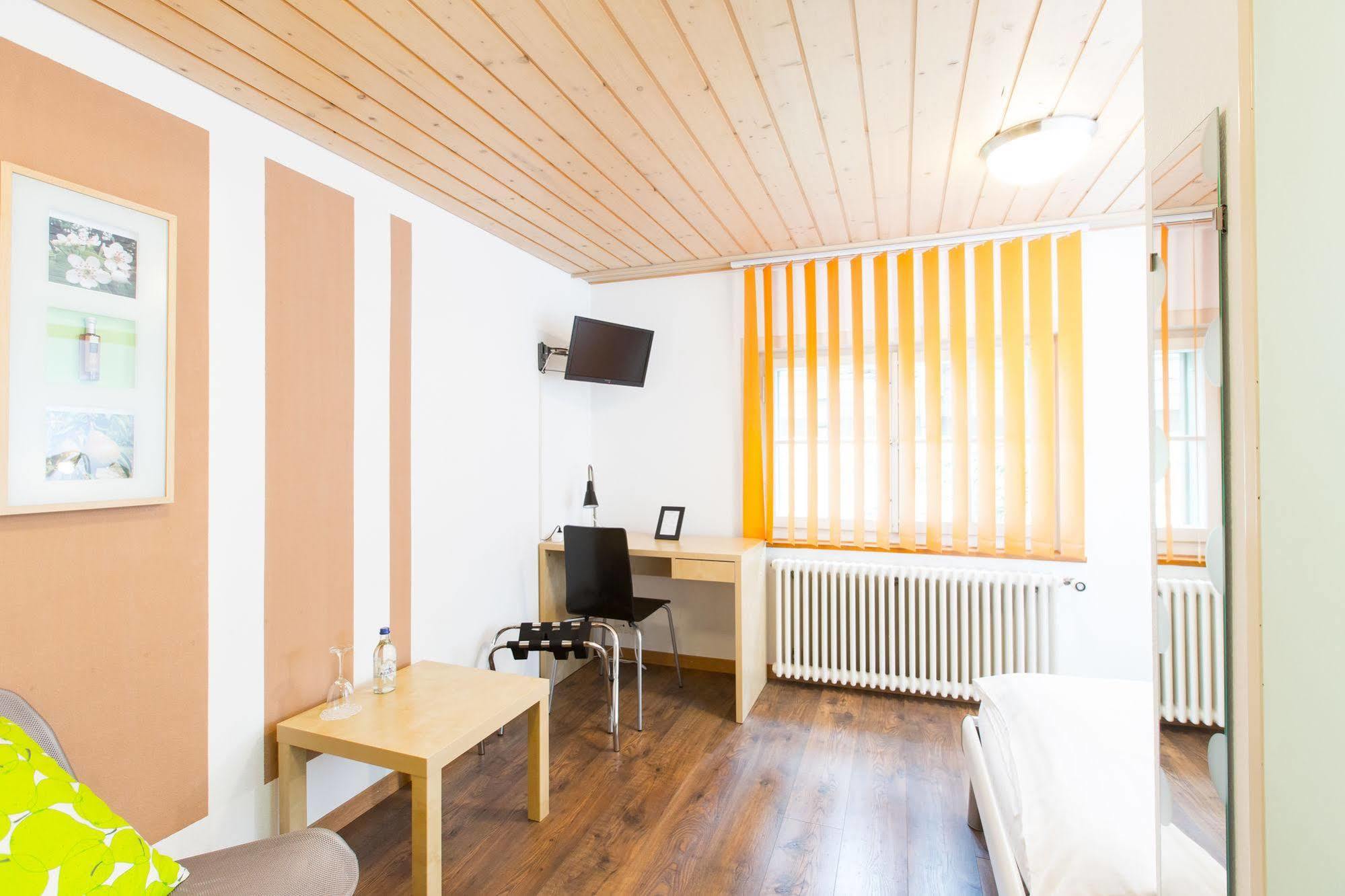 Ziegelhuesi Hotel, Stettlen Bei Bern المظهر الخارجي الصورة